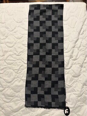fc Gray and Black Checkered Scarf 78x13 Inches